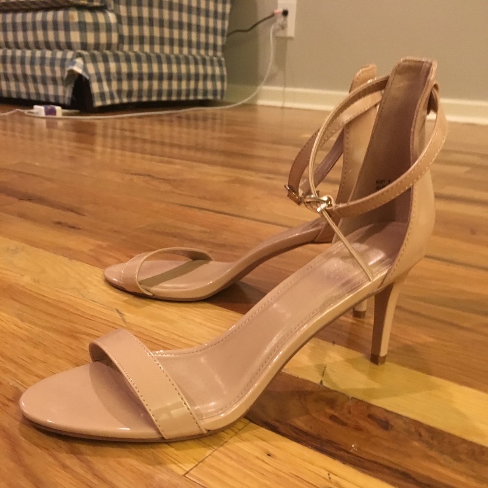 Charlotte Russe nude heels - Picture 1 of 1